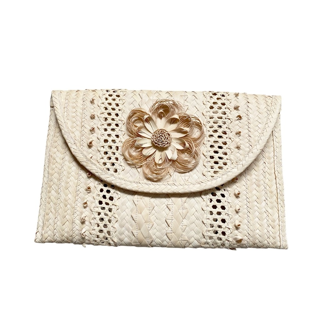 Woven Straw Envelope Clutch Delicate Flower Resortwear Beach Boho Cottagecore